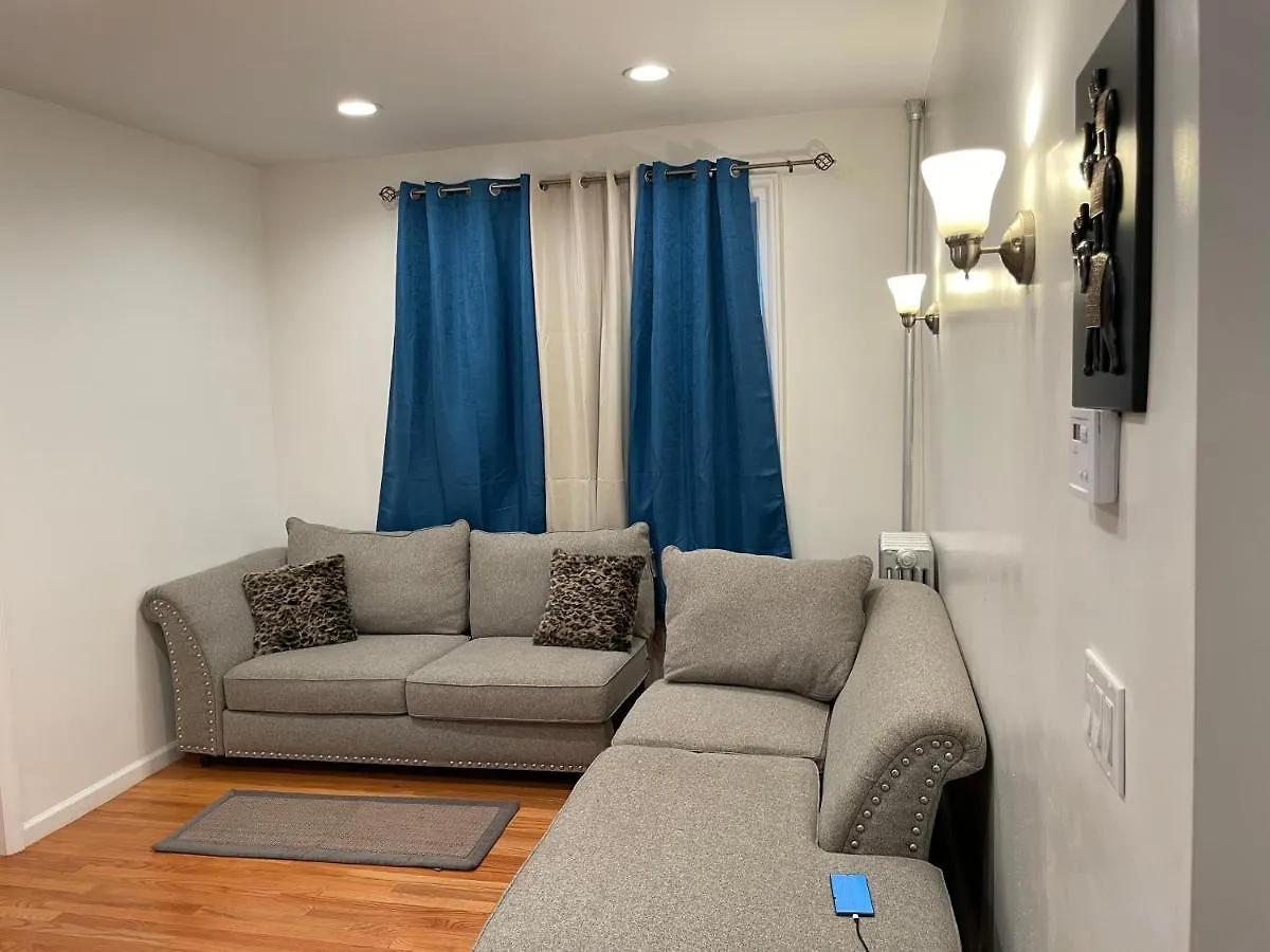 Beautiful Finished Apartment With Lots Of Space & Privacy New York 0*,  United States